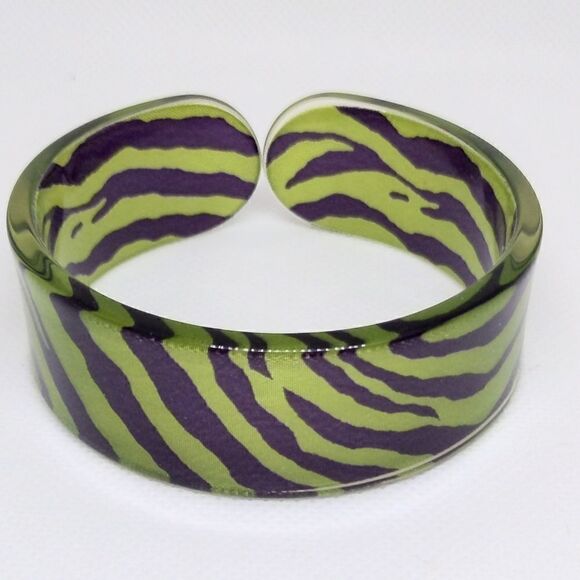 Zebra bracelet‎ bangle women's New green d95 - Picture 1 of 1